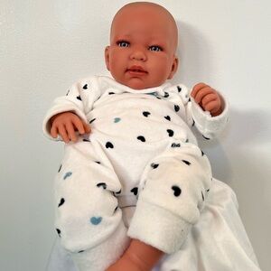 M Llorens 17” Realistic Baby Doll In Onesie RN 42-14 08R Spain Euc